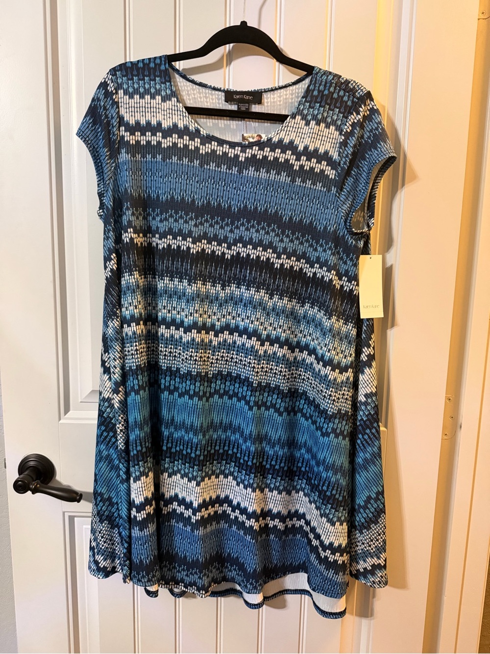 Karen Kane Navy and White Ribbed Print Dress